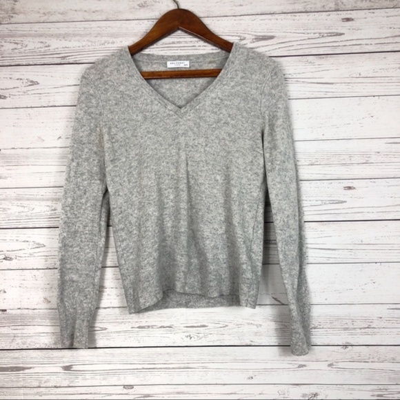 Equipment Sweaters - Equipment Gray Cashmere V Neck Sweater XS